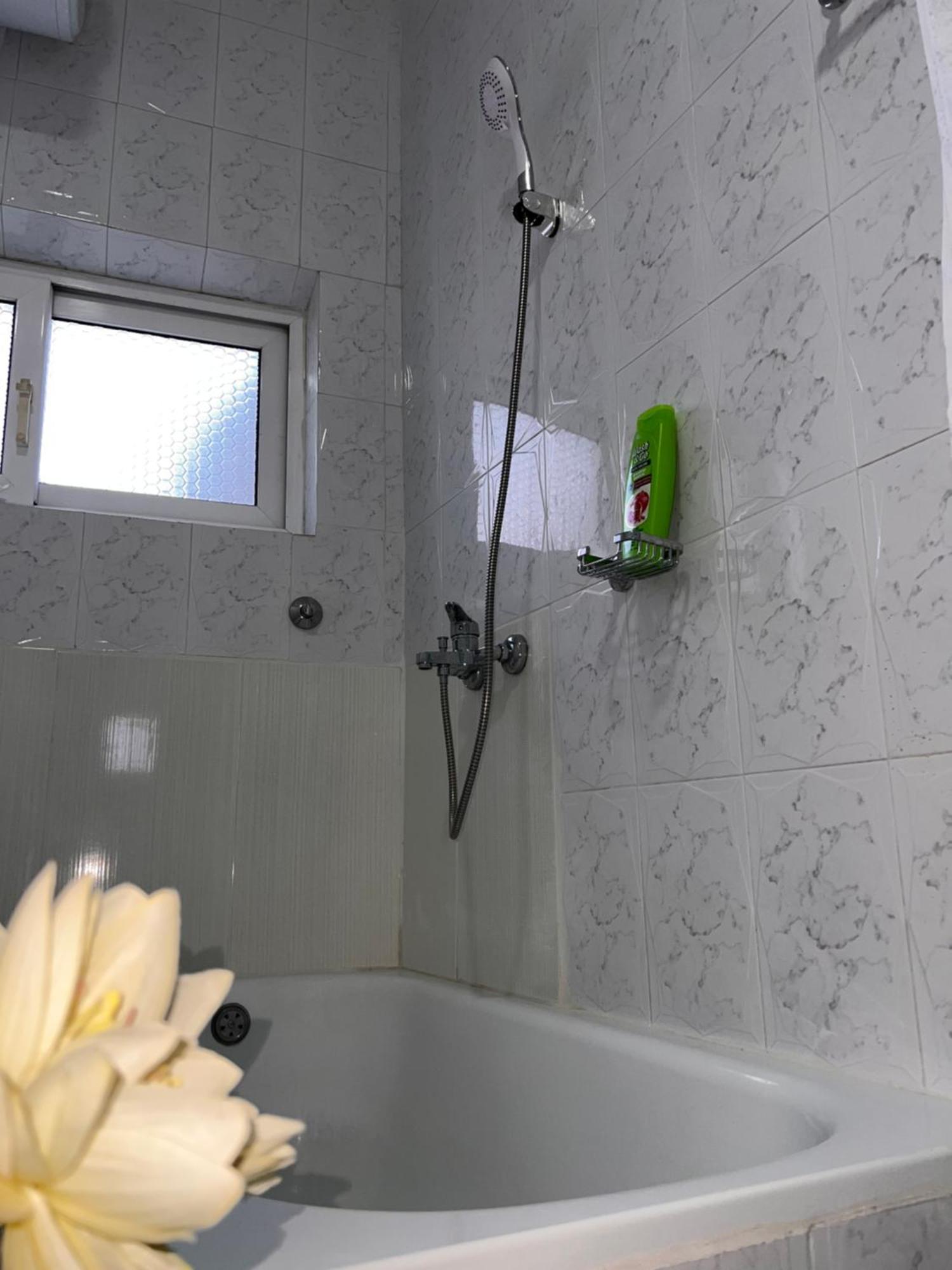 Berat Private Room In Haxhialiu Villa Екстер'єр фото